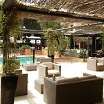 By Ihg 호텔 4*