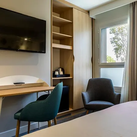 By Ihg Perpignan