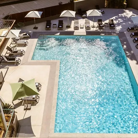 ホテル Perpignan, An Ihg ペルピニャン