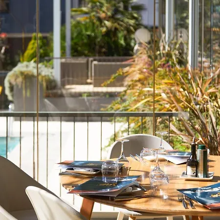 ホテル Perpignan, An Ihg