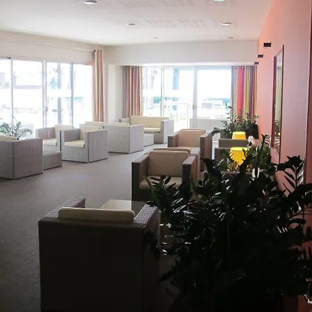 By Ihg فندق 4*
